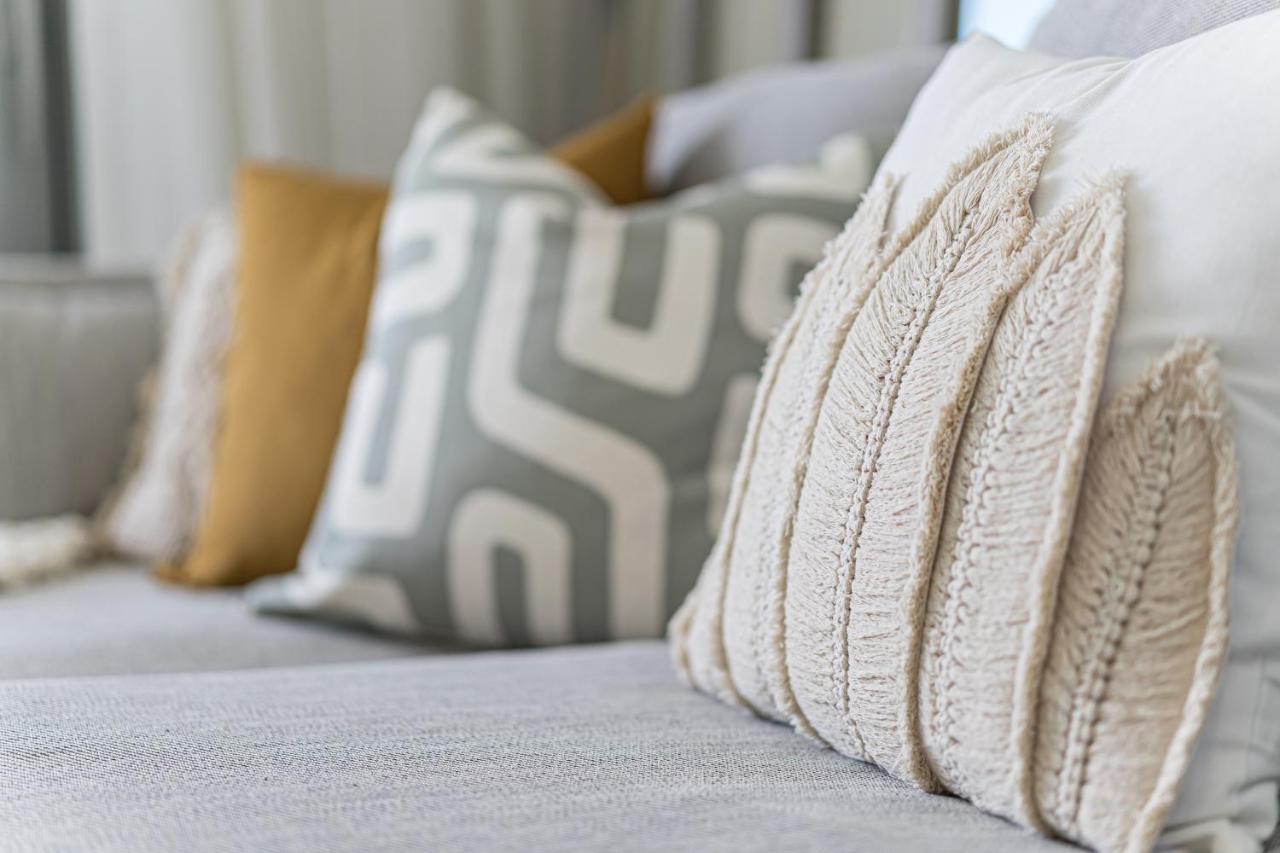 Higuests - Stylish Floating Over The Marina Waters Apartamento