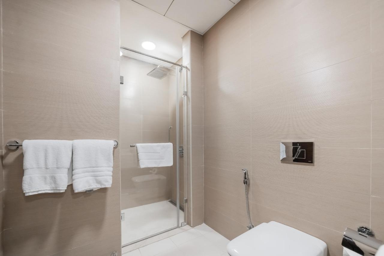 Luton Vacations Homes -sparkle Towers, Marina -30ab3 Apartment