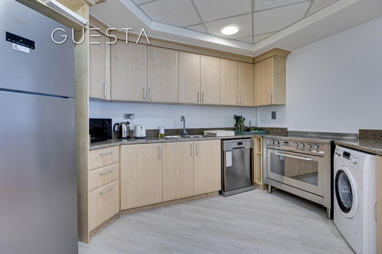 Apartment Shoreline The Palm, Free & Pool Access *