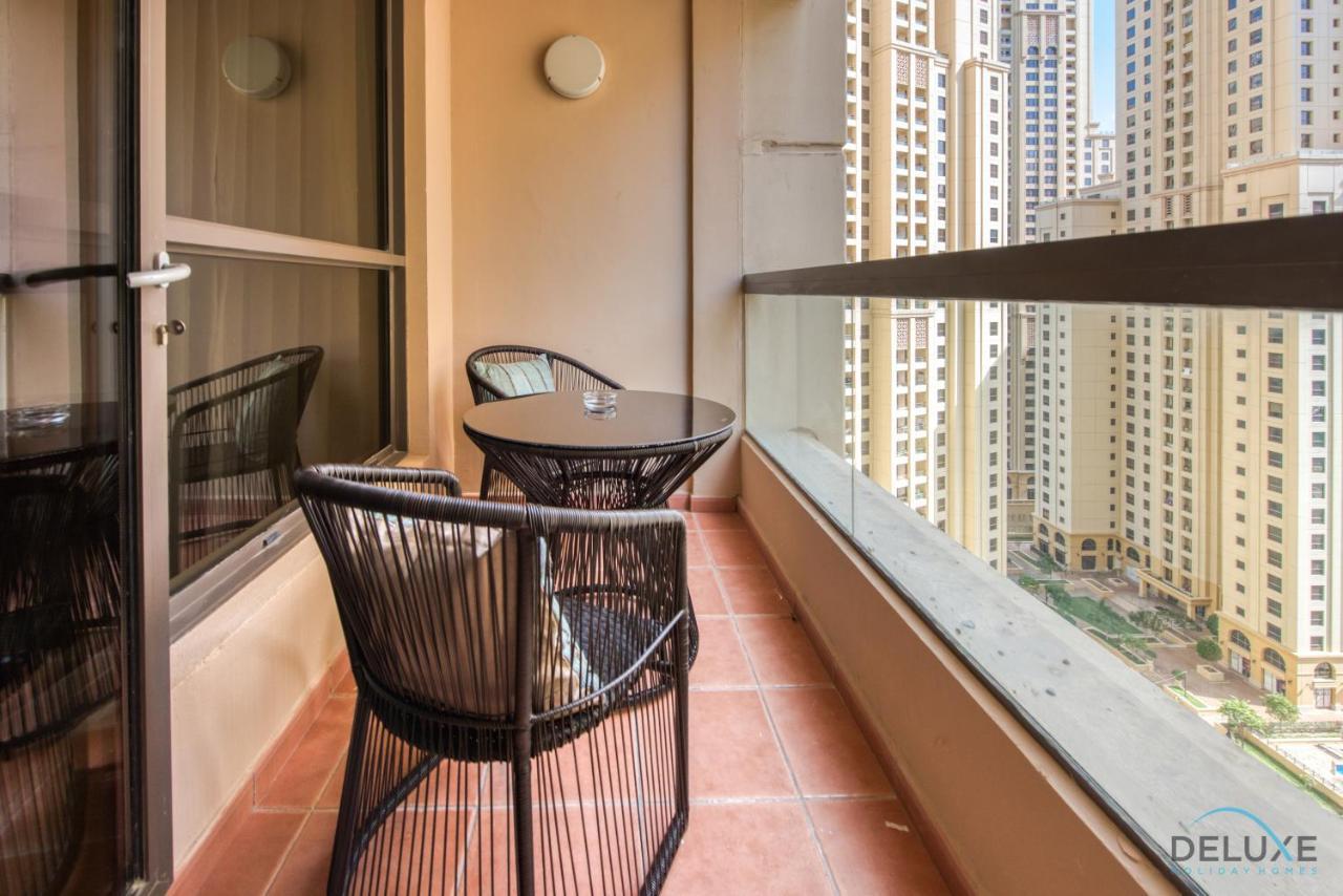 Spacious 3br With Assistant In Sadaf 5 Jbr By Deluxe Homes