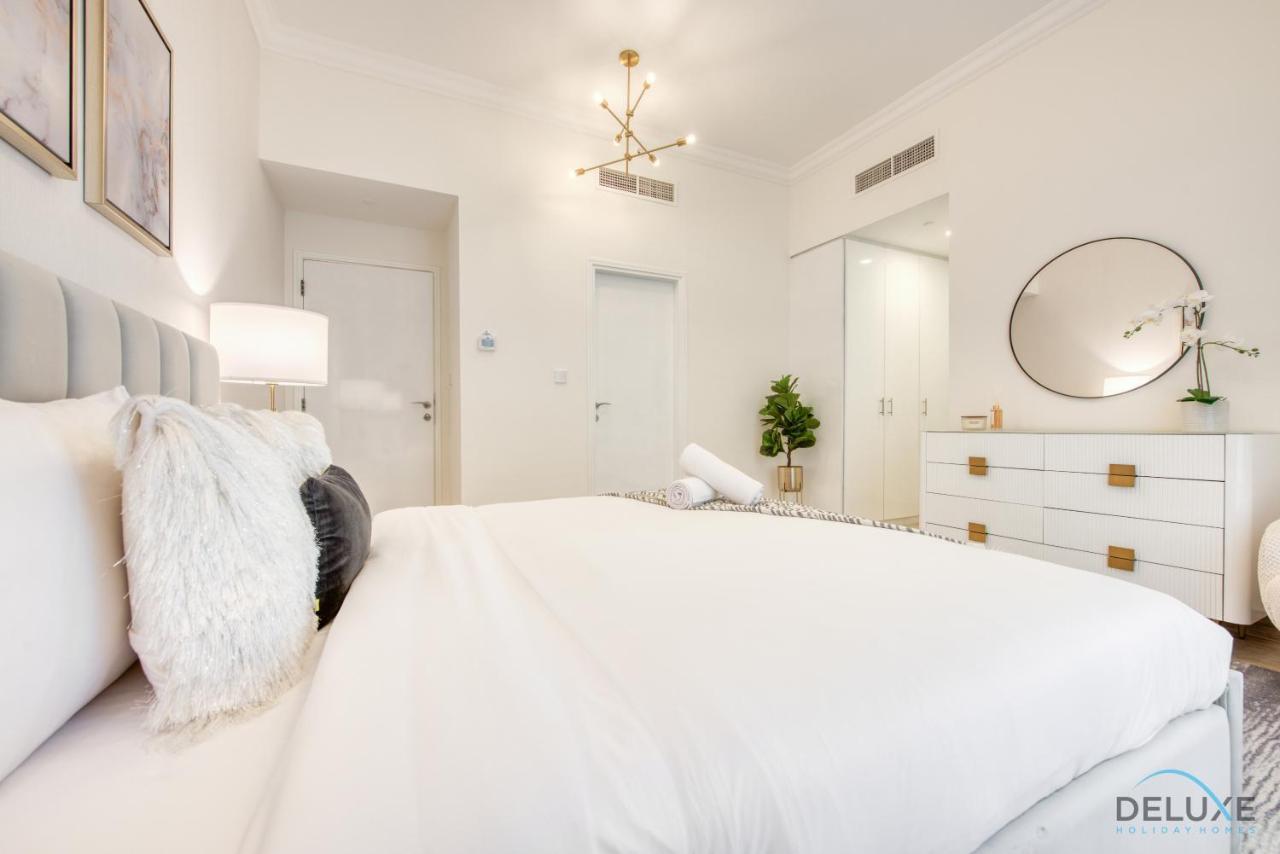 Apartment Spacious 3br With Assistant In Sadaf 5 Jbr By Deluxe Homes