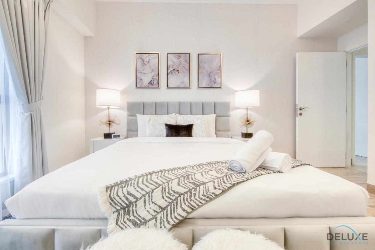 Spacious 3br With Assistant In Sadaf 5 Jbr By Deluxe Homes