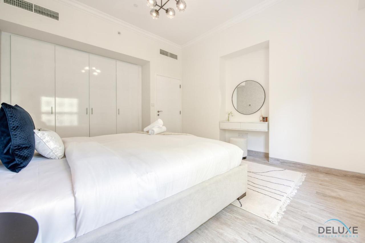 Spacious 3br With Assistant In Sadaf 5 Jbr By Deluxe Homes *