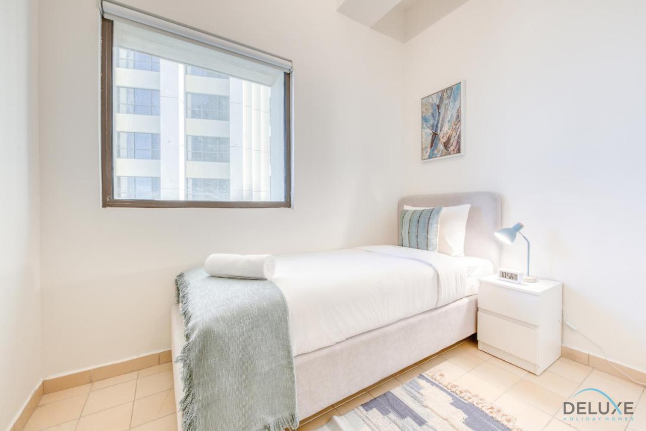 Apartment Spacious 3br With Assistant In Sadaf 5 Jbr By Deluxe Homes *