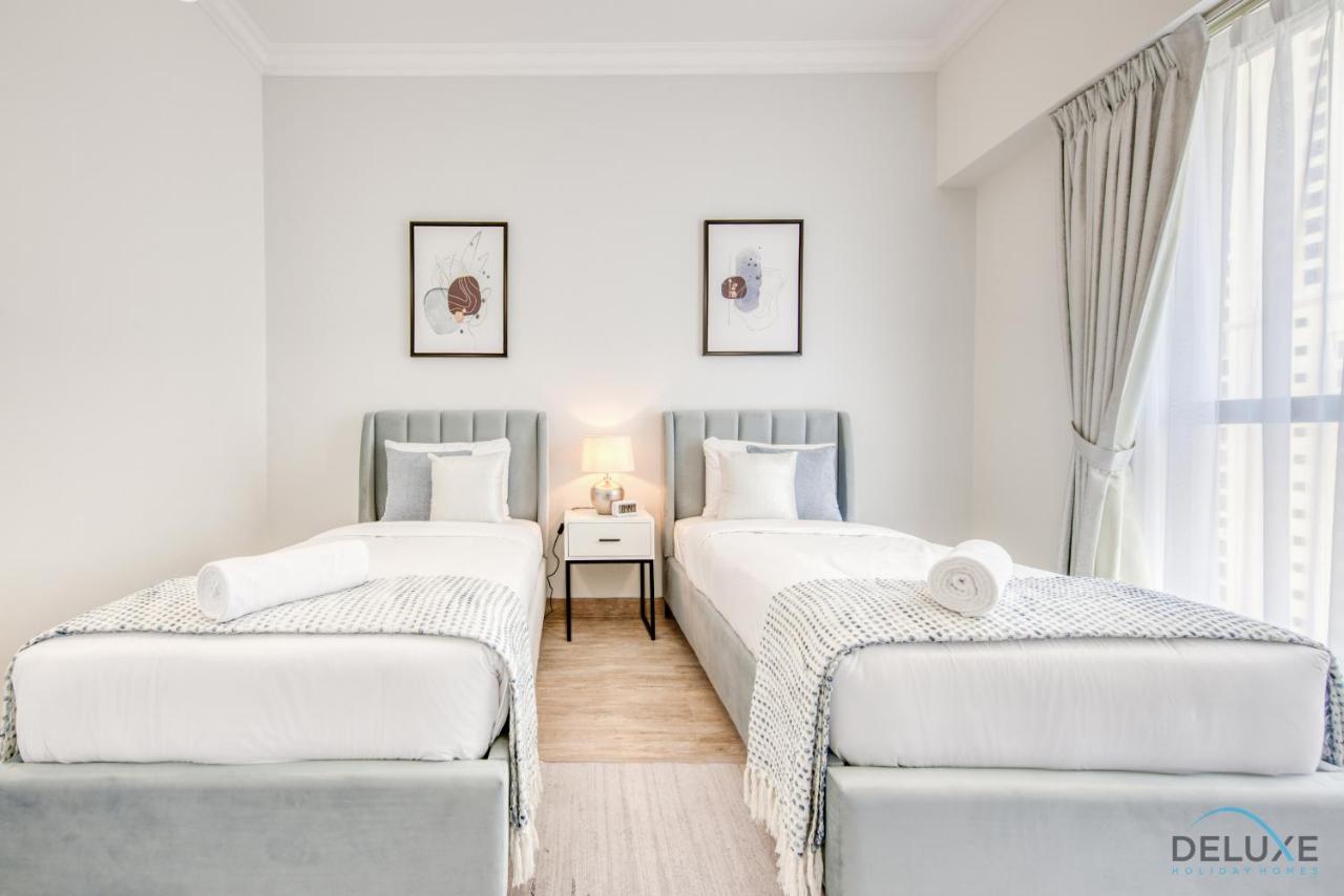 Spacious 3br With Assistant In Sadaf 5 Jbr By Deluxe Homes *