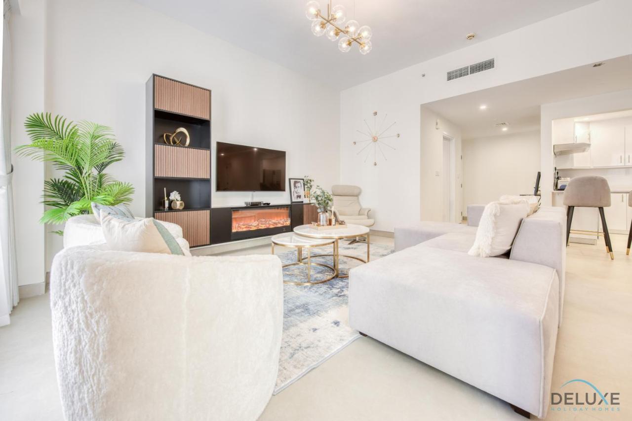 Apartment Spacious 3br With Assistant In Sadaf 5 Jbr By Deluxe Homes Dubai