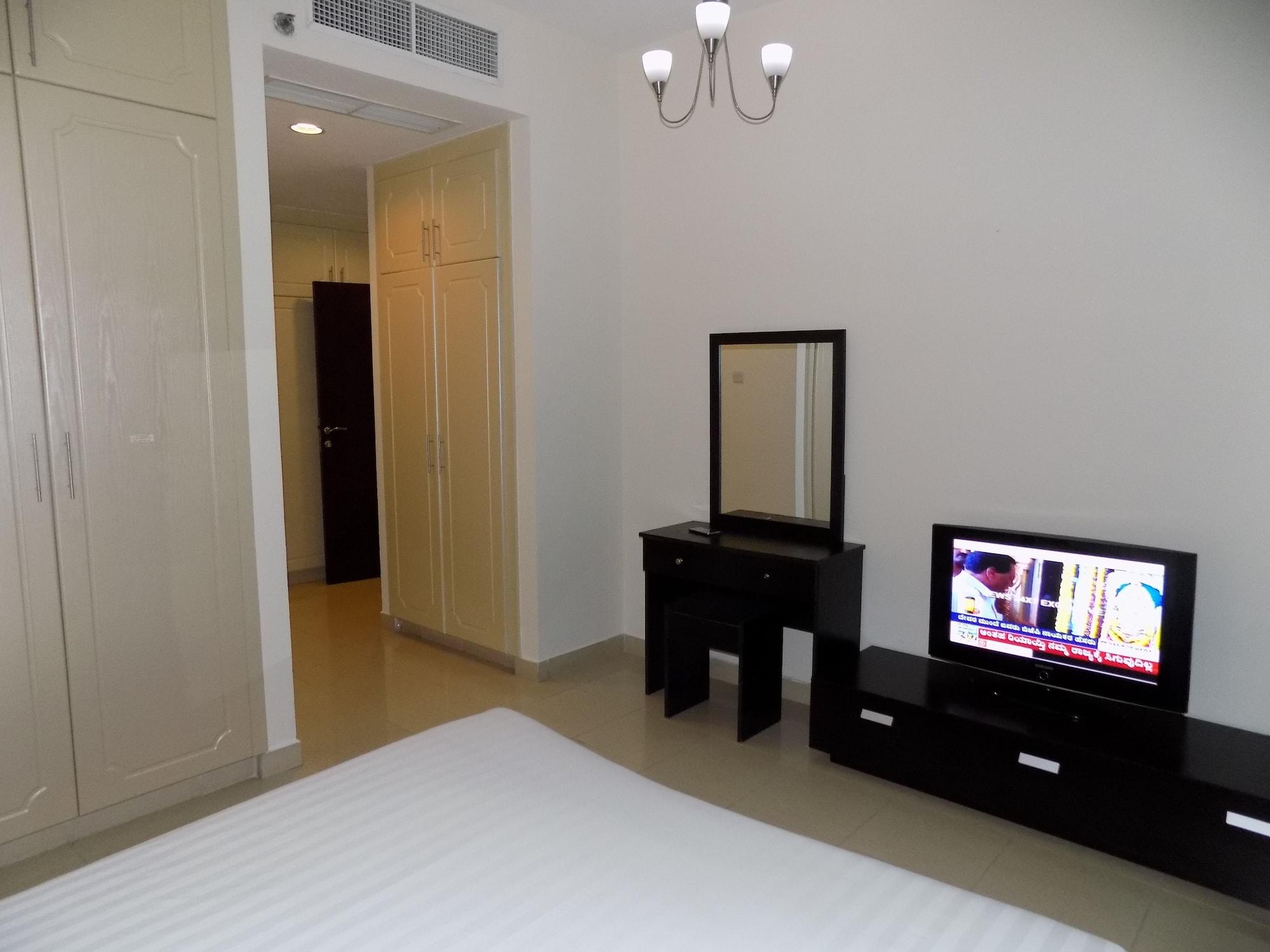 Fortune Classic Apartment, Airport ,near Dafza Metro Station Aparthotel 4*