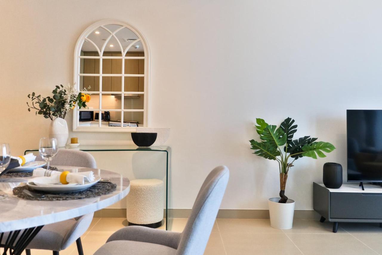 Higuests - Waterfront Luxe With Bluewaters Island Views