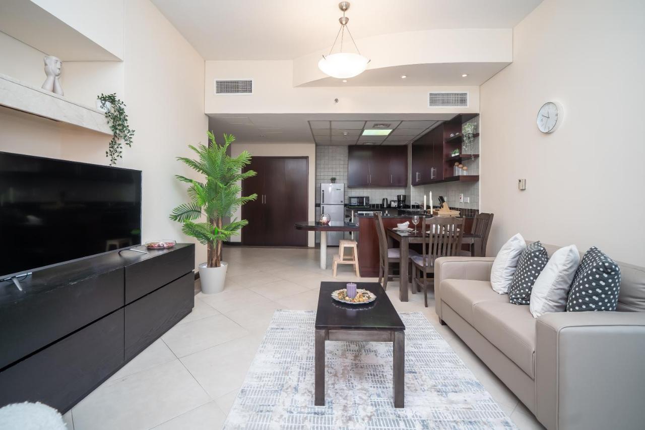 Higuests - Deiras Lucky Find, 5-min To The Airport Dubai