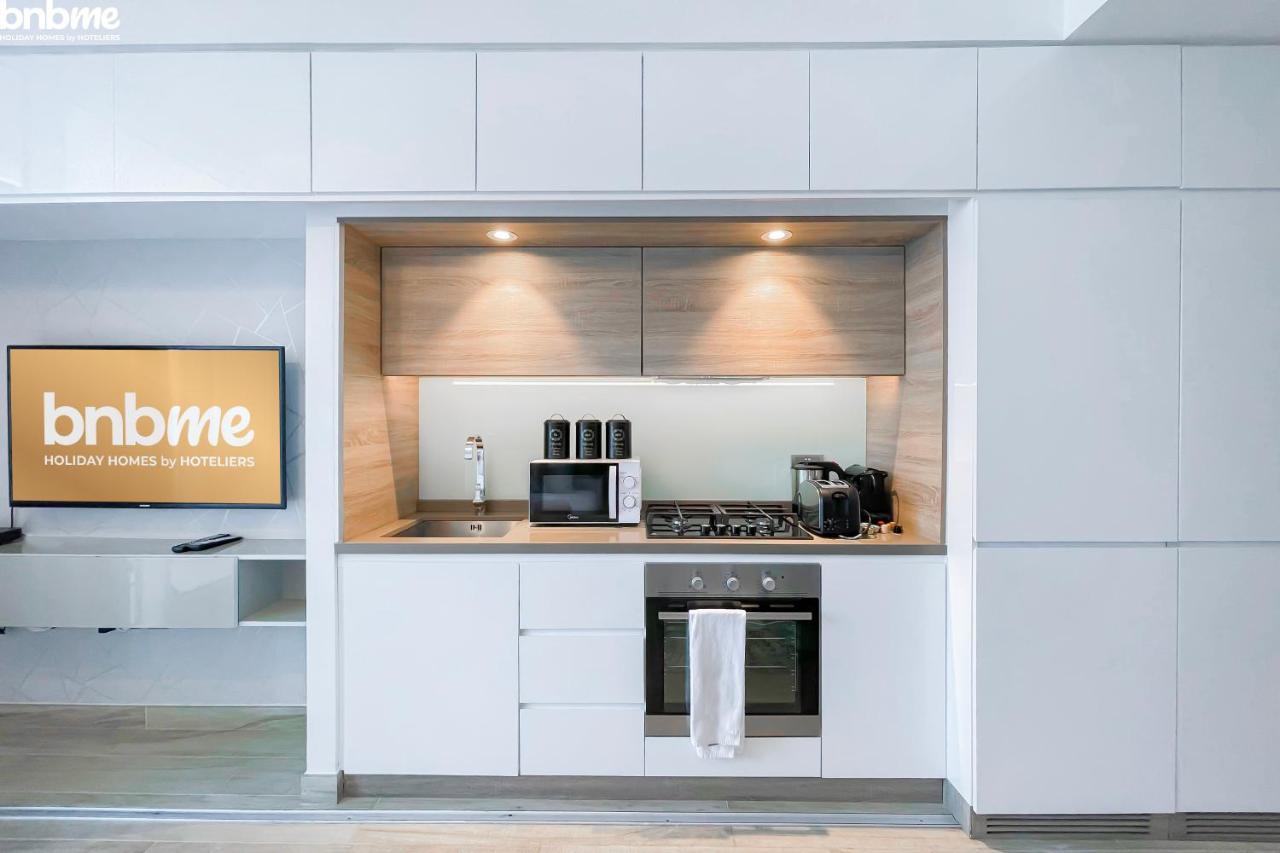 Bnbmehomes - Beautiful View Studio Near Marina - 1504 Daire