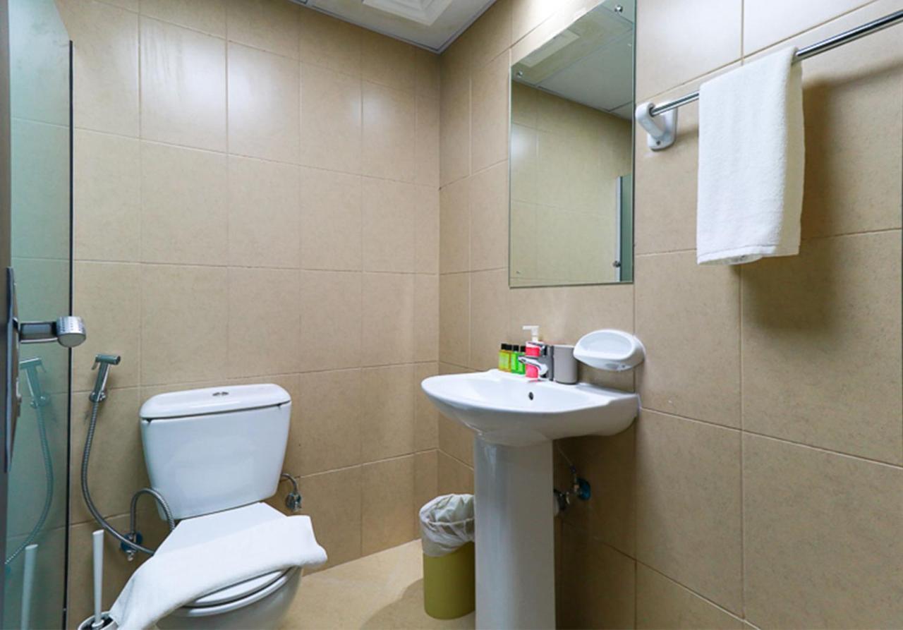 Rh- Experience Comfort And Convenience In Our 2br, Al Barsha Apartment *