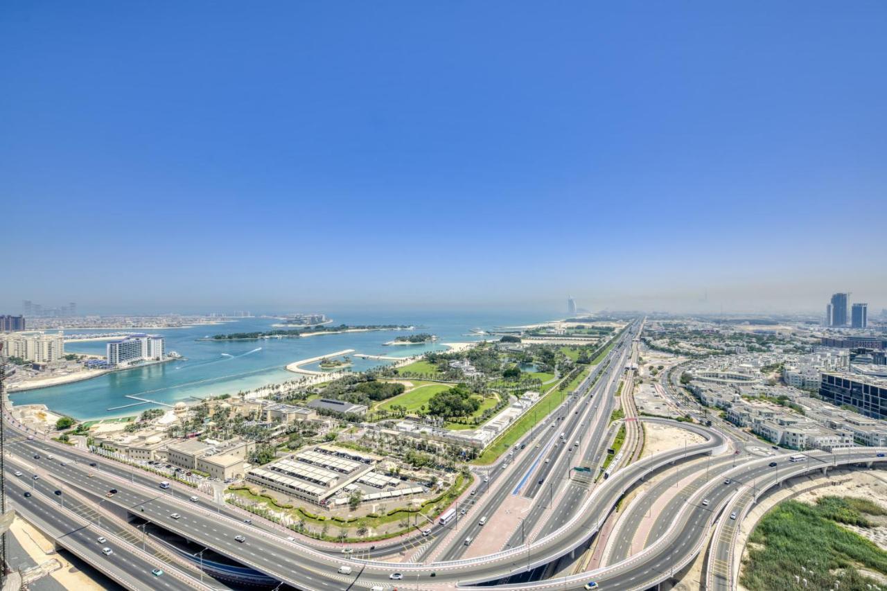Avani Palm View Luxury Apartment Dubai