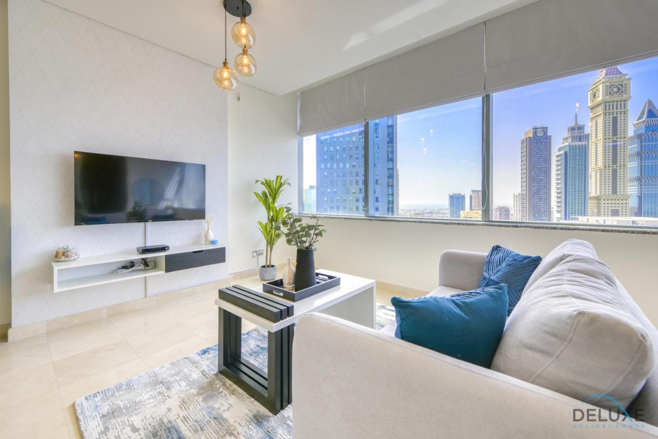 Apartment Welcoming At Sky Gardens Difc By Deluxe Homes