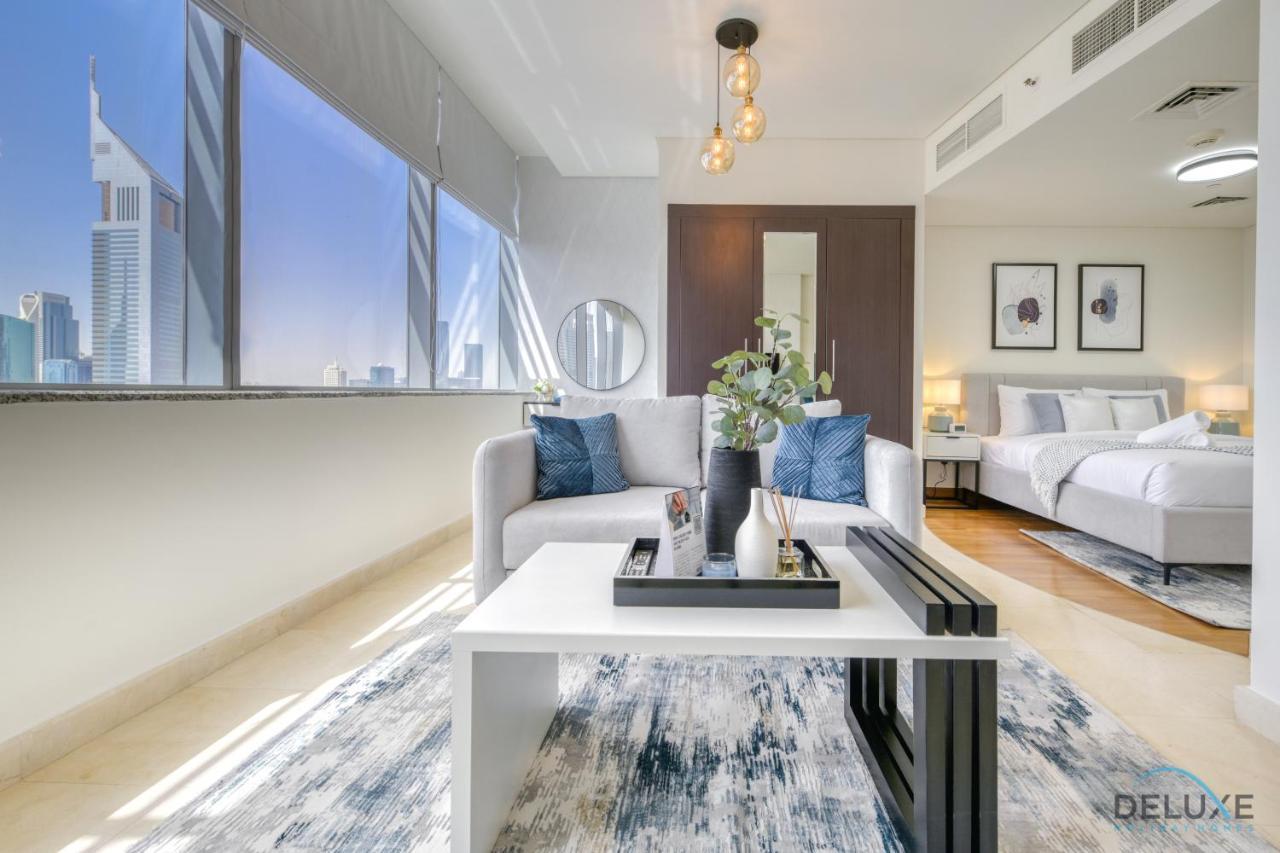 Apartment Welcoming At Sky Gardens Difc By Deluxe Homes