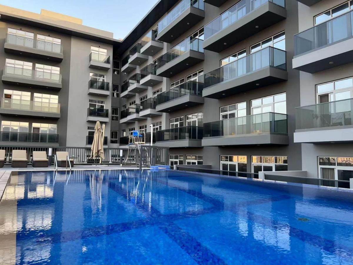 Penrose Place Jvc Apartment *
