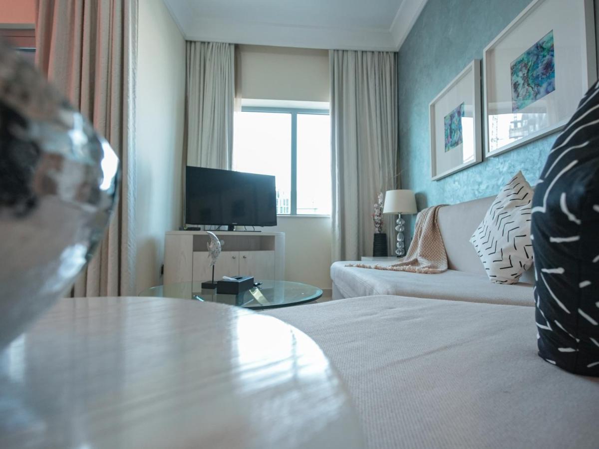 Luxurious - Damac Mall Street Apartment *
