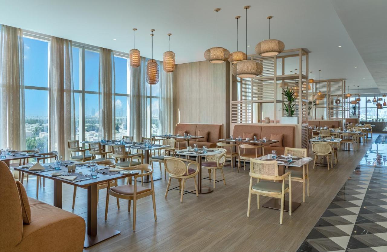 Hotel Novotel Jumeirah Village Triangle 4*