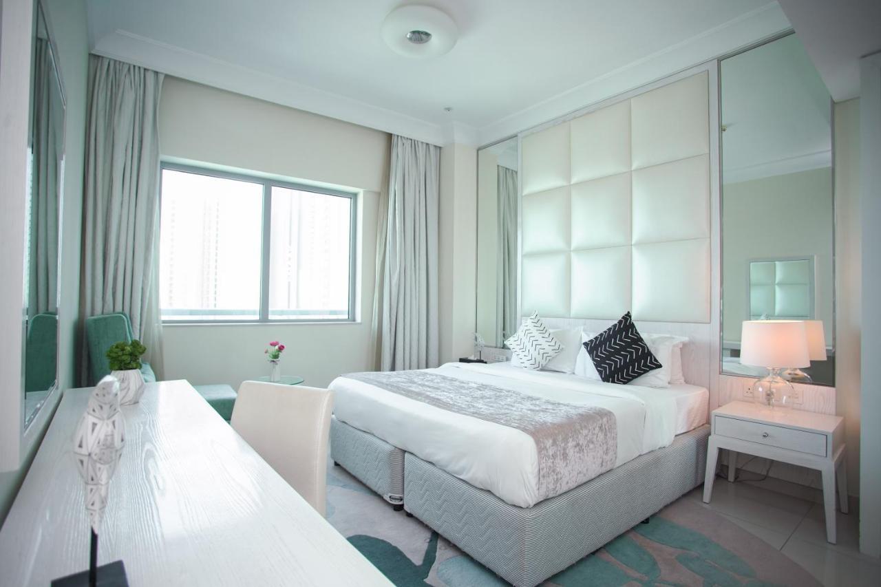 Luxurious - Damac Mall Street Dubai