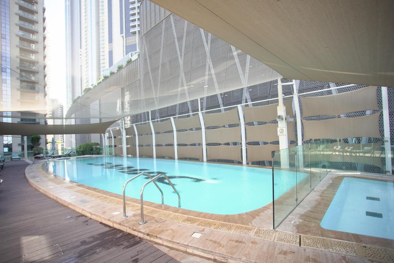 Apartment Luxurious - Damac Mall Street