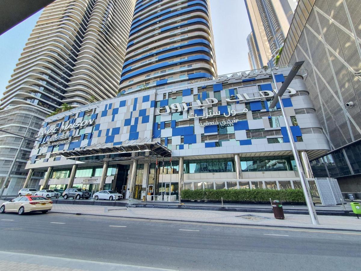 Luxurious - Damac Mall Street Apartment