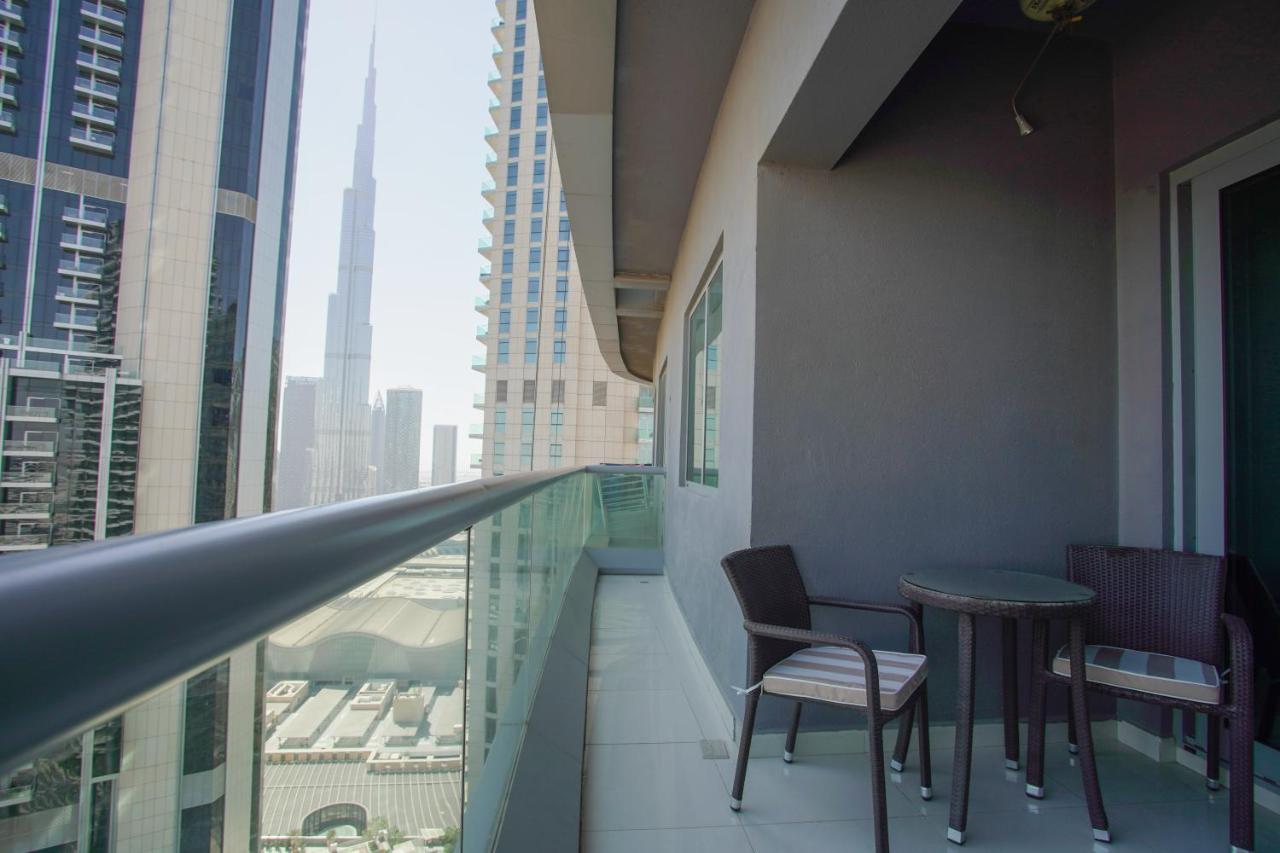 Luxurious - Damac Mall Street