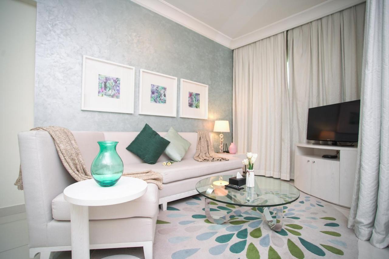 Apartment Luxurious - Damac Mall Street *
