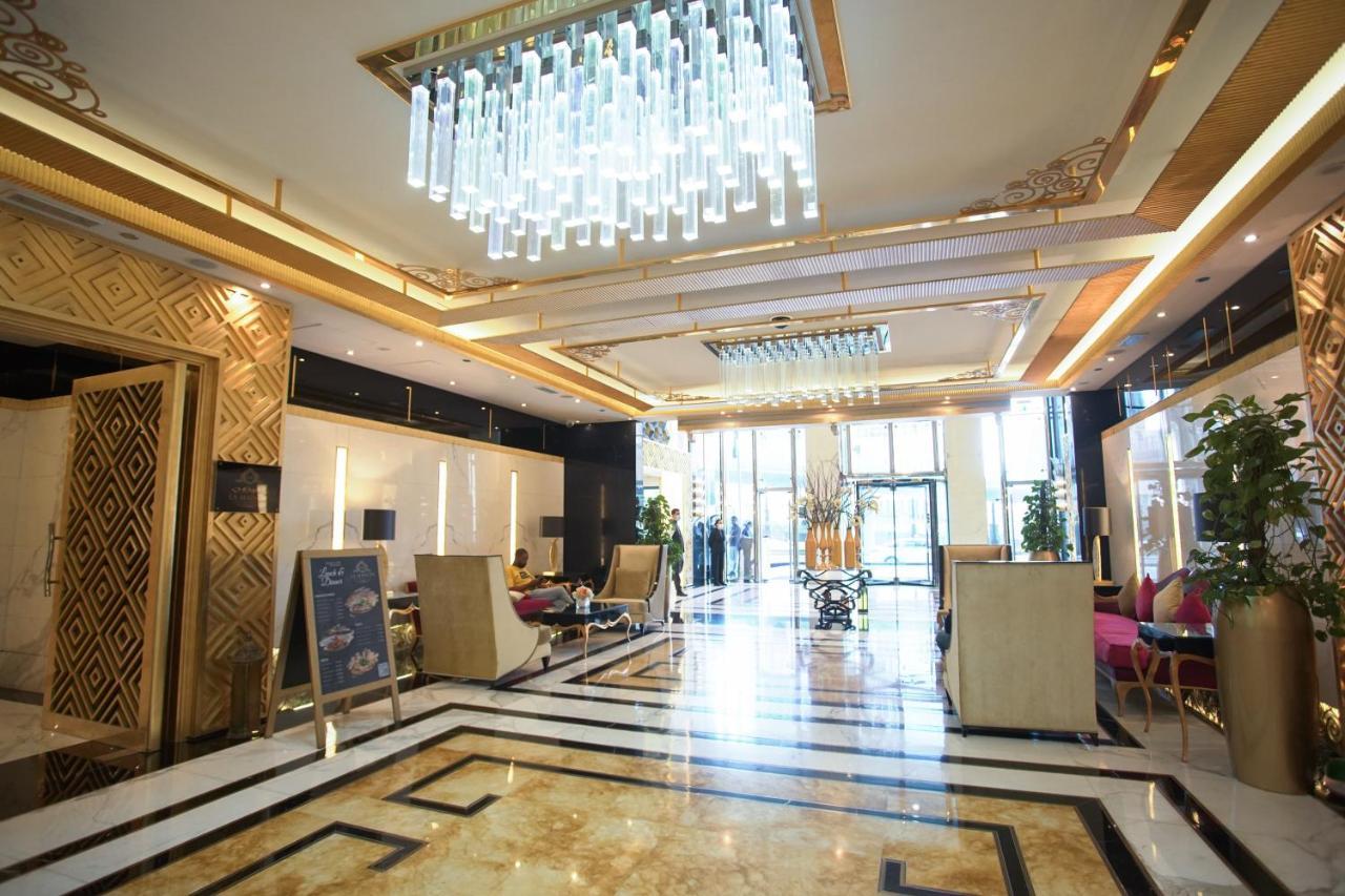 Apartment Luxurious - Damac Mall Street Dubai
