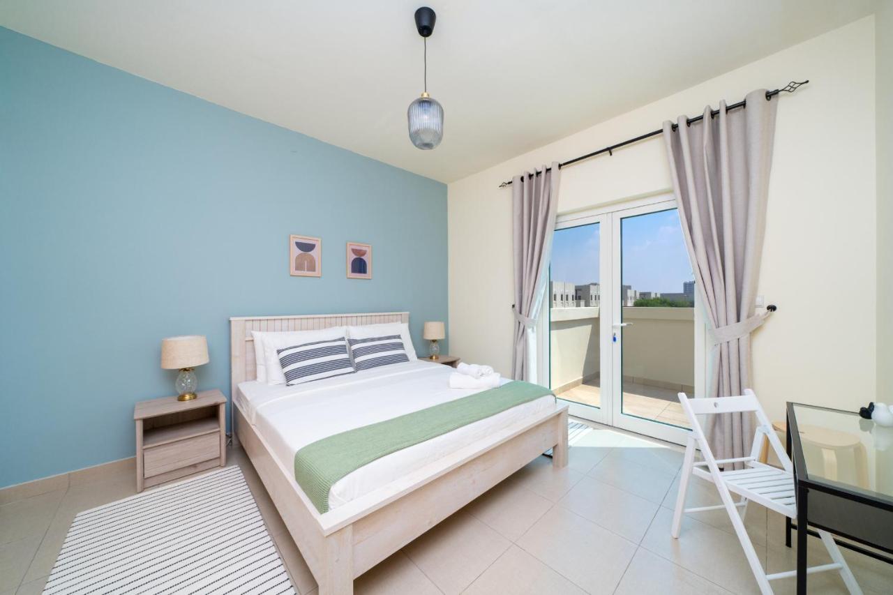 Alh Vacay - Al Furjan Quortaj 3br