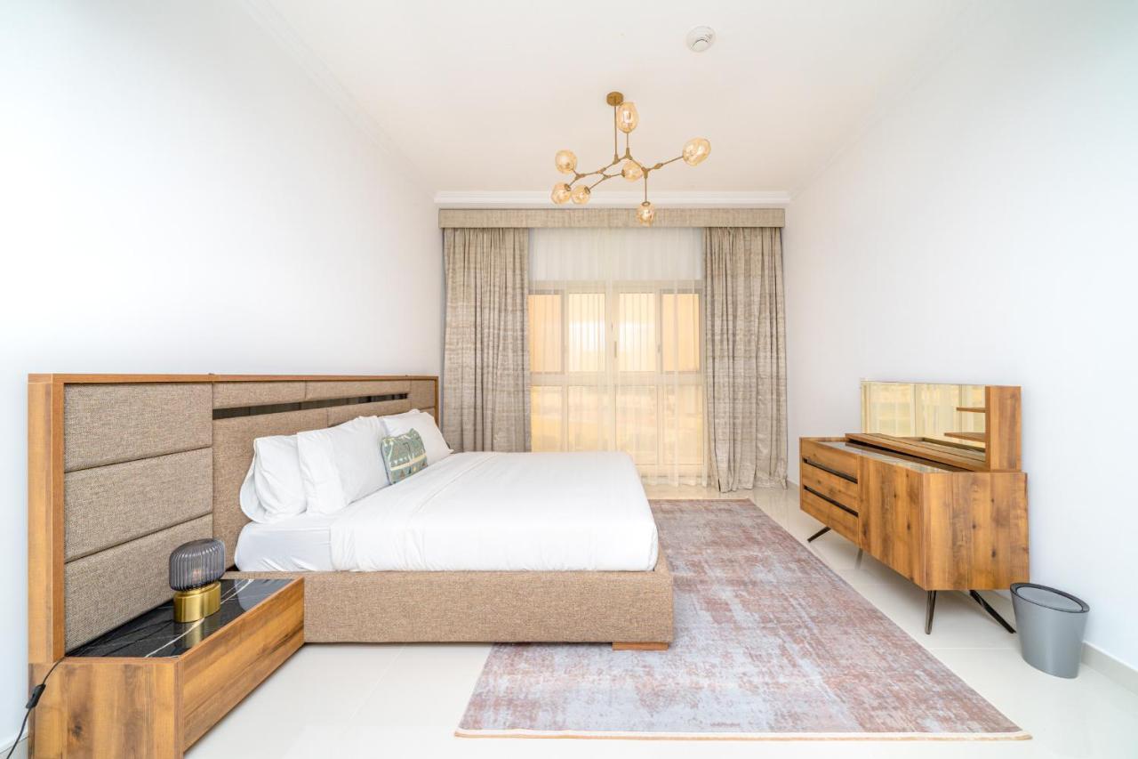 Apartment Alh Vacay - One Bedroom In Canal West Spanish Sports *