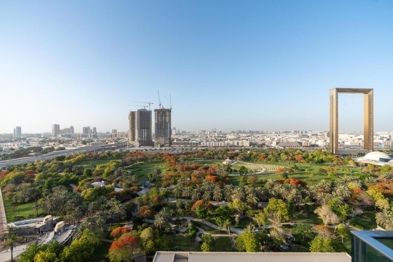Ultimate - 3 Beds - Scenic Panoramic Views - Right At Metro Station - 5-10min To Sea, Burj Khalifa, Old Town, Downtown - 15min From Airport Dubai