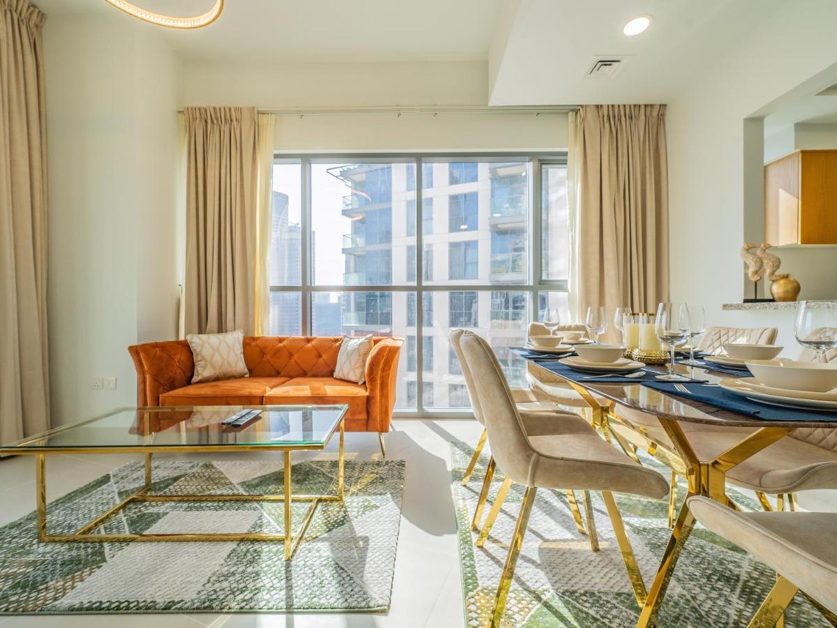 Apartment Glamorous Facing Burj Khalifa *