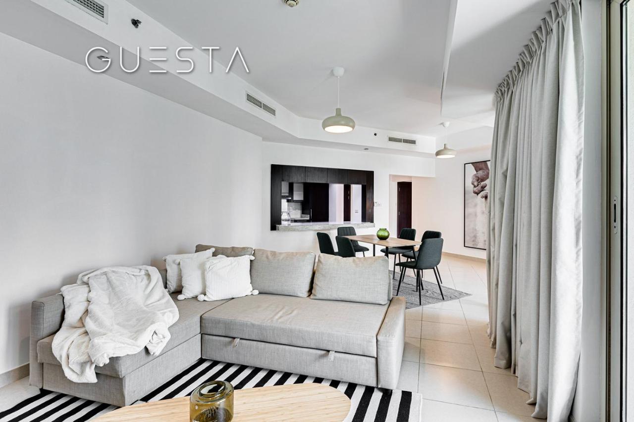 Apartment Mosela Tower By Emaar, The Views And Greens