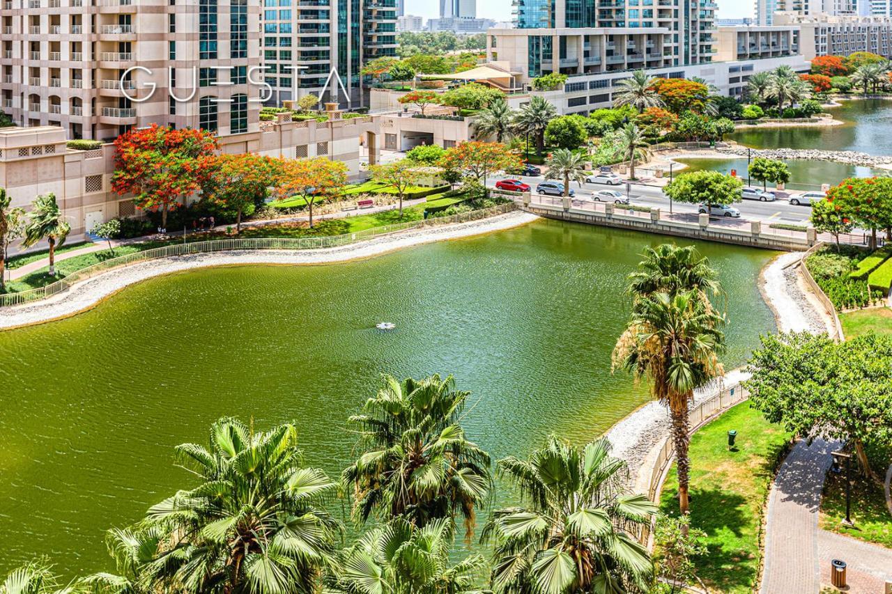 Apartment Mosela Tower By Emaar, The Views And Greens