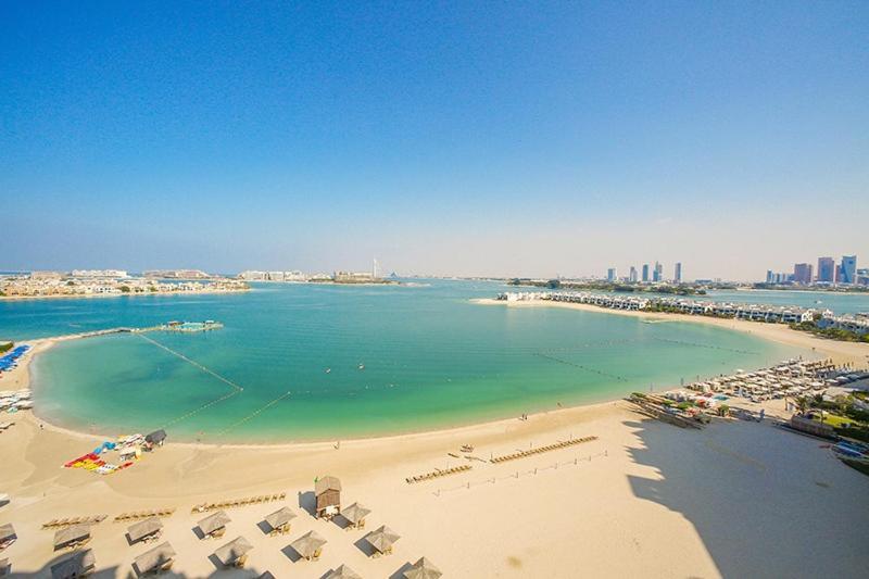 Bright Cosy One Bed - Palm Jumeirah Shoreline *