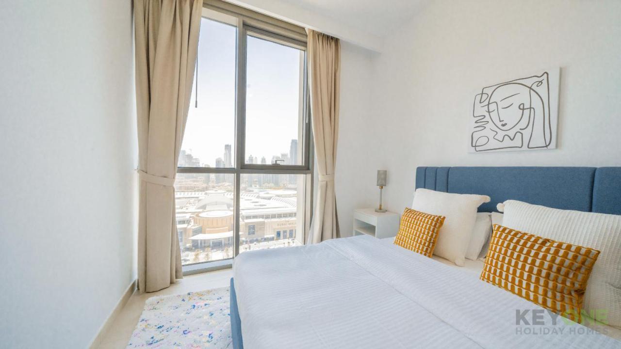 Keyone - 3br With Maids In Downtown Views Apartment Dubai