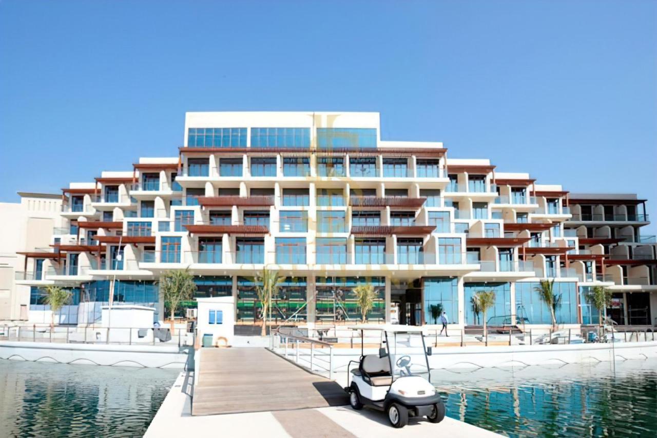 Bluetique At Palm Jumeirah