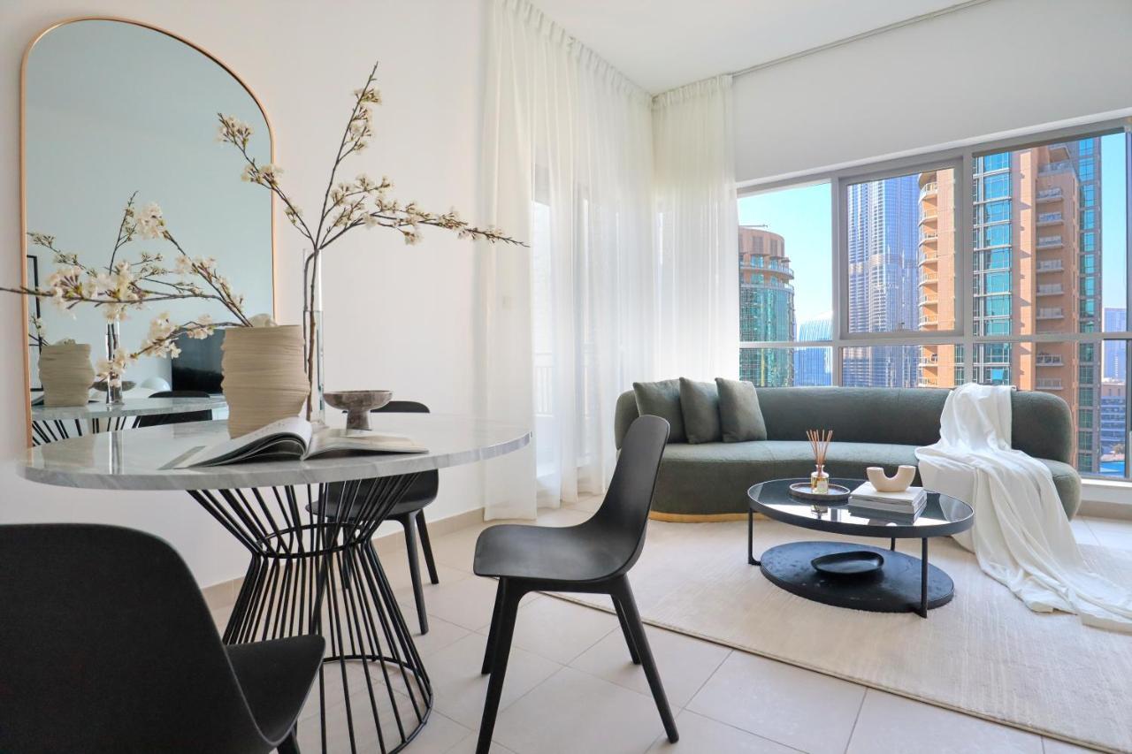Apartment Higuests - Amazing Overlooking Burj Khalifa!