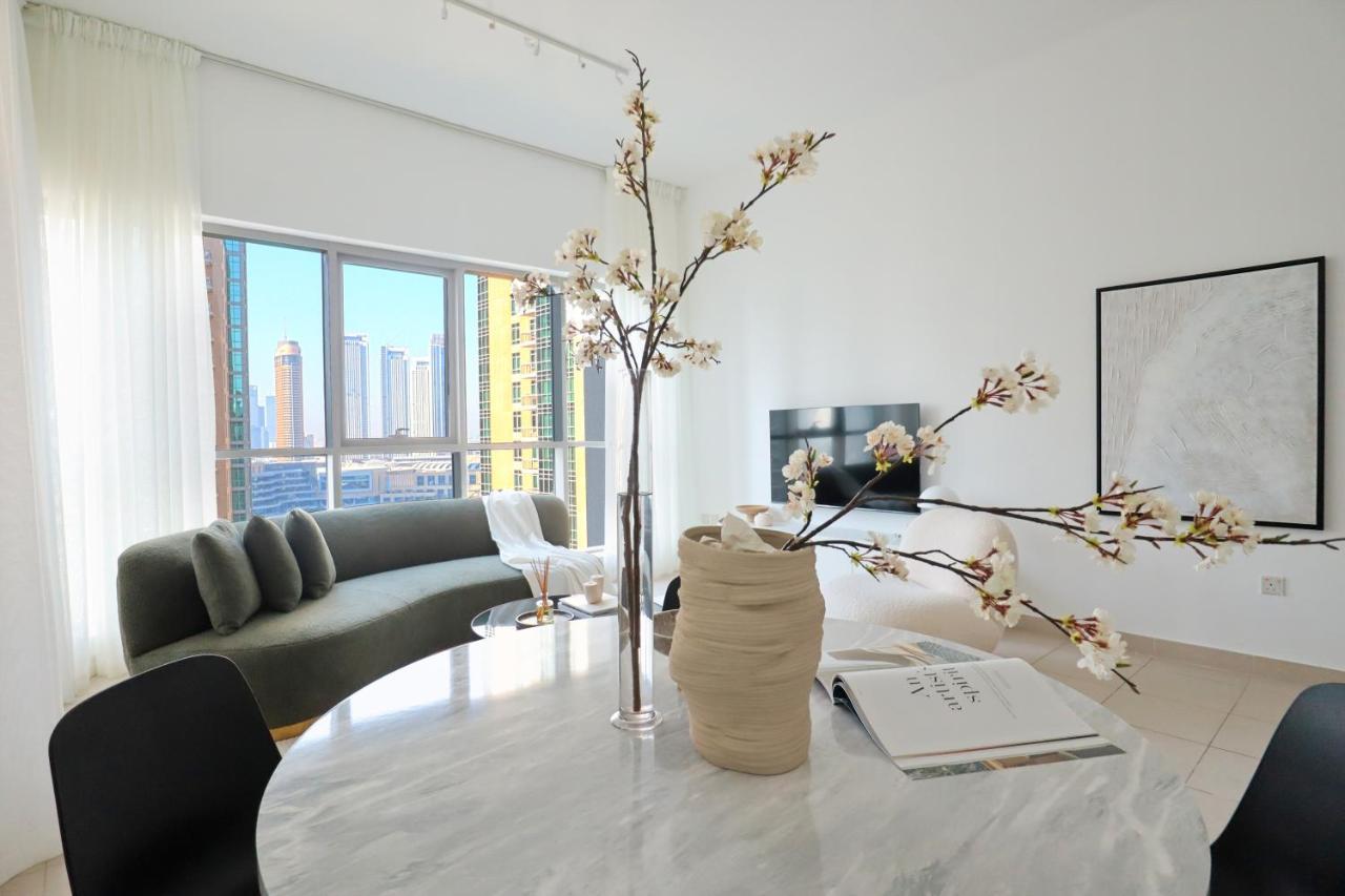 Apartment Higuests - Amazing Overlooking Burj Khalifa!