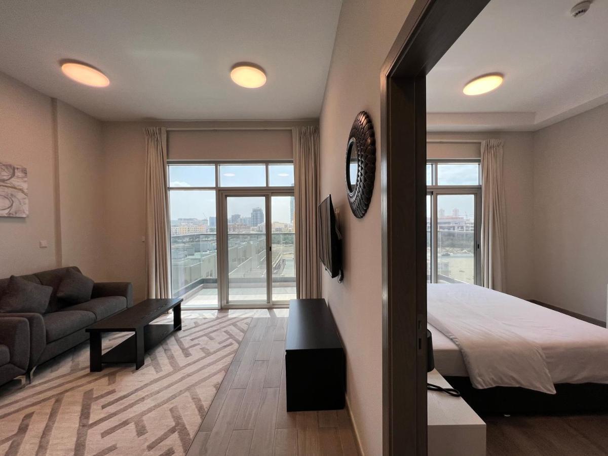 Penrose Place Jvc Apartment *