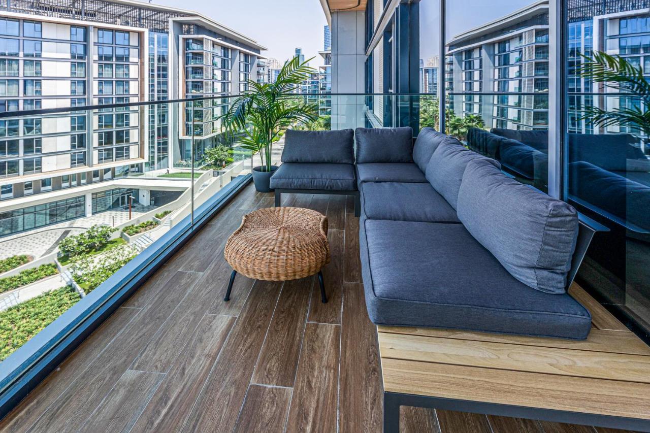 Luxury 3bd Bluewaters Island Sea & Eye View Apartment Dubai