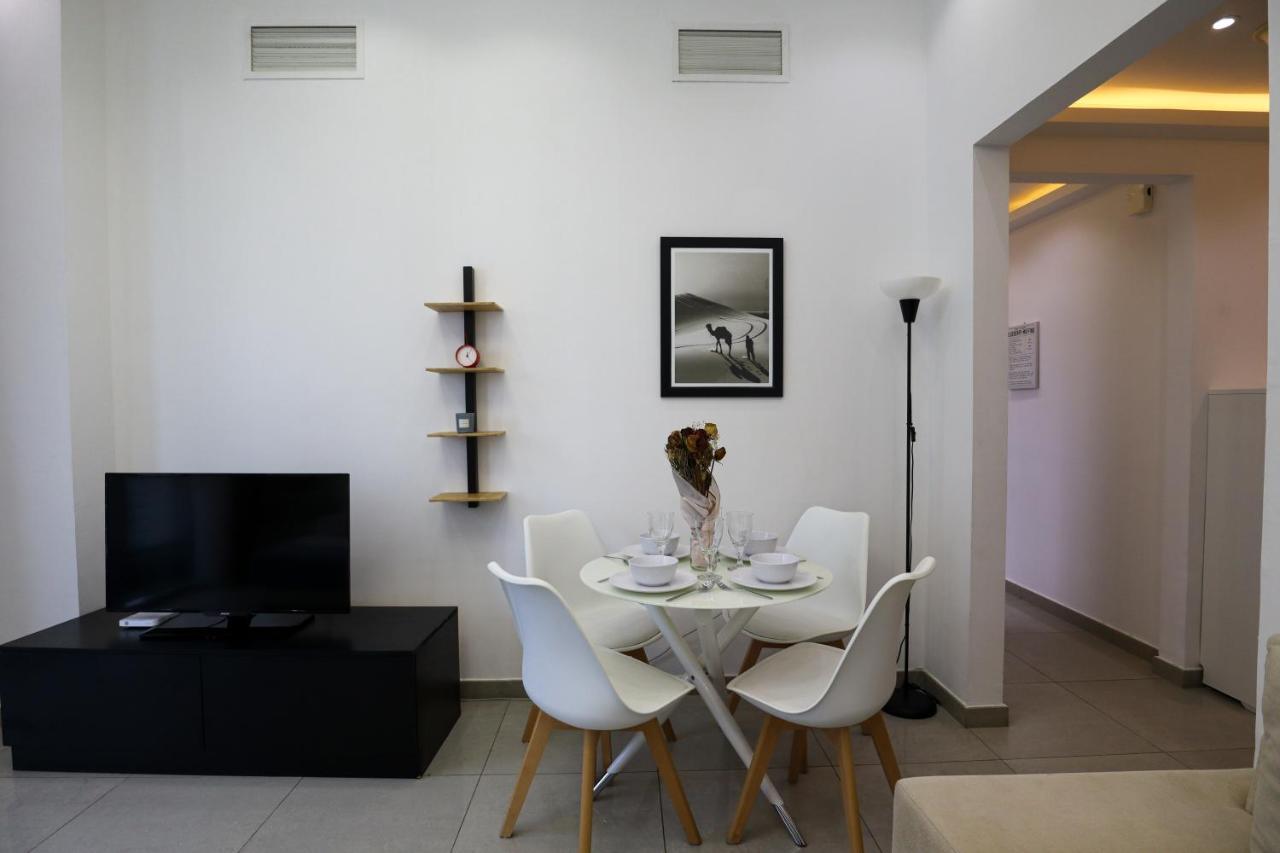 Apartment Higuests - Euphoric Apt With Panoramic Marina Views