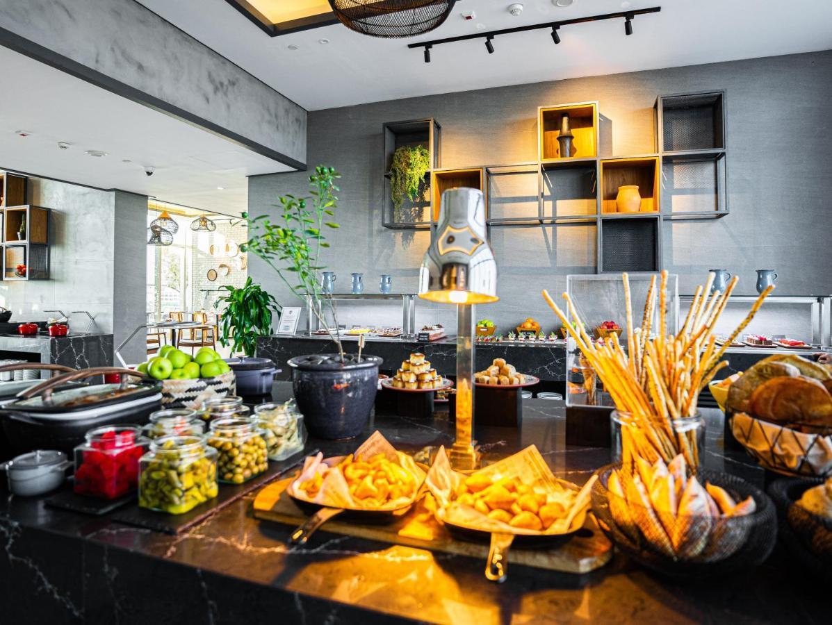 Hotel Movenpick Jumeirah Village Triangle 5*