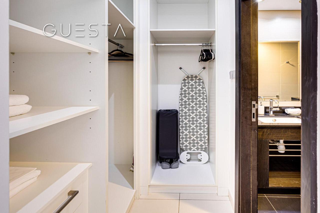 Apartment Cayan Tower, Marina *