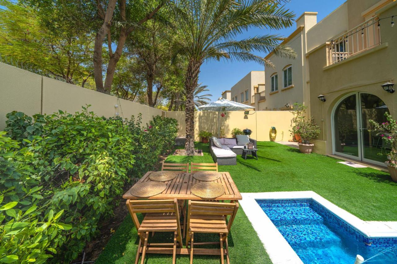 Pousada Alh Vacay - Springs 8 The Greens Dubai