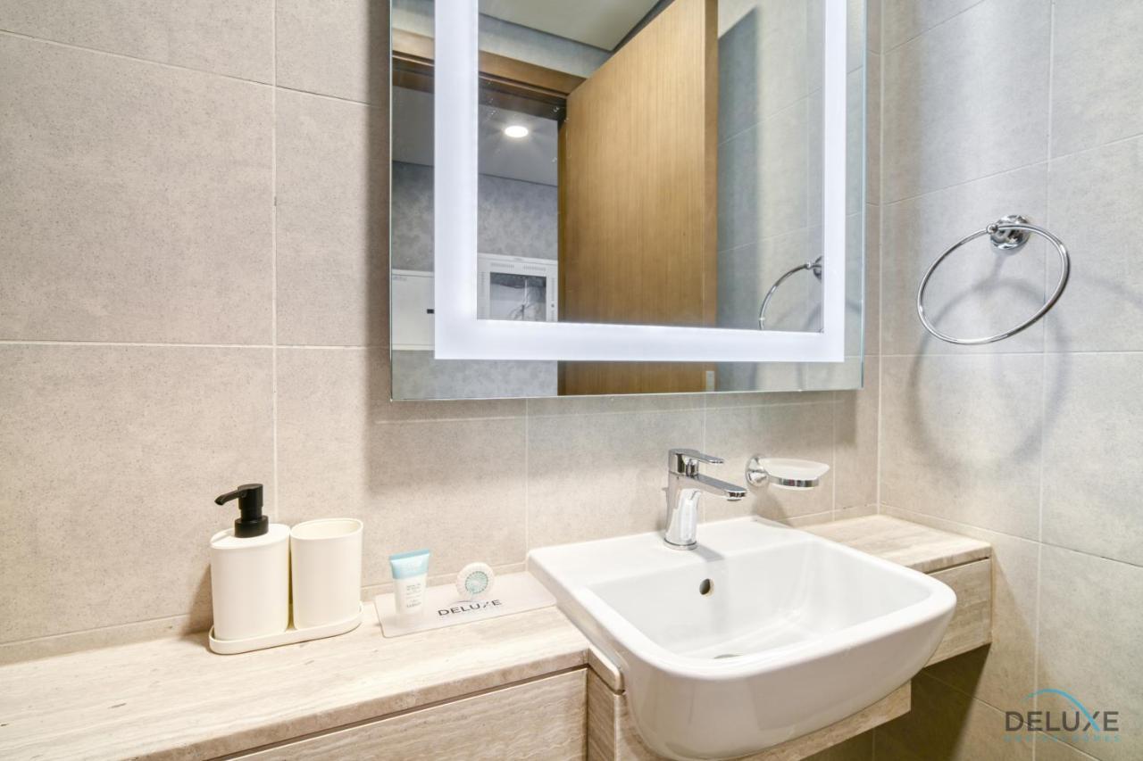 Graceful 1br At Azizi Aliyah Healthcare By Deluxe Homes Apartamento