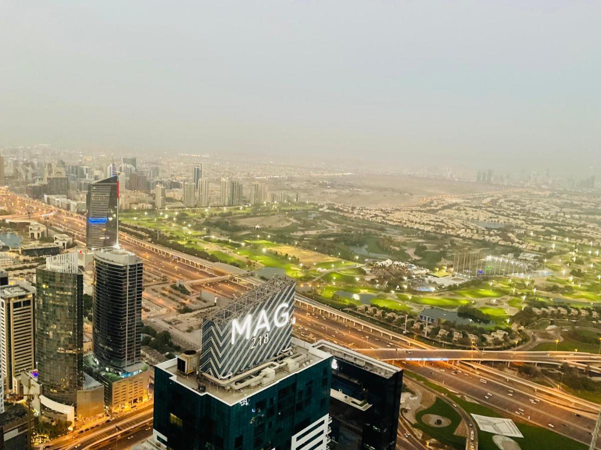 Marina Sky Penthouse *