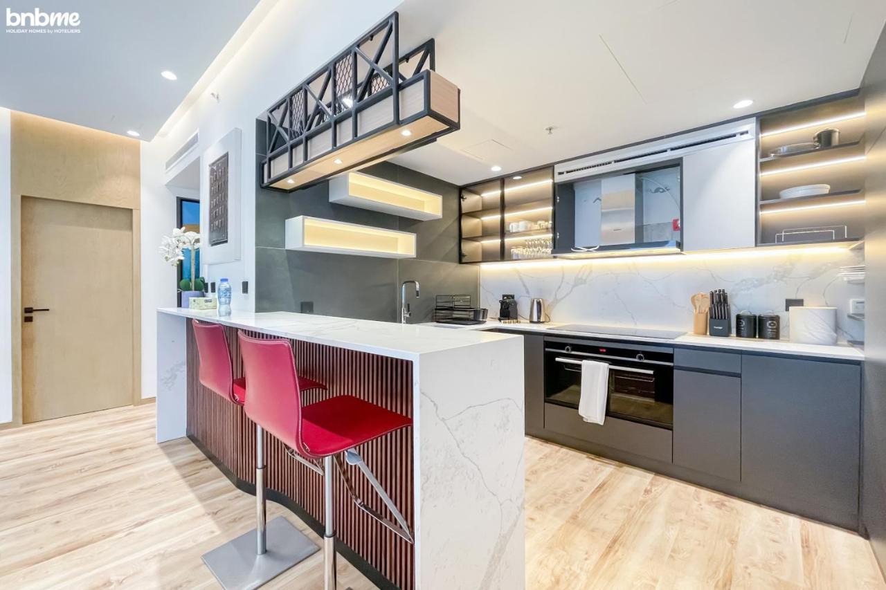 Dubai Marina 2Br Apt - Pool, Gym & Balcony Dubai