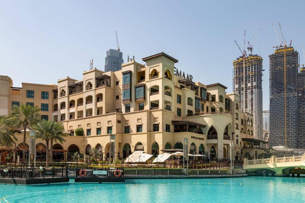Frank Porter - Mon Reve Apartamento Dubai