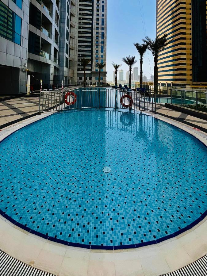 Marina Sky Penthouse *