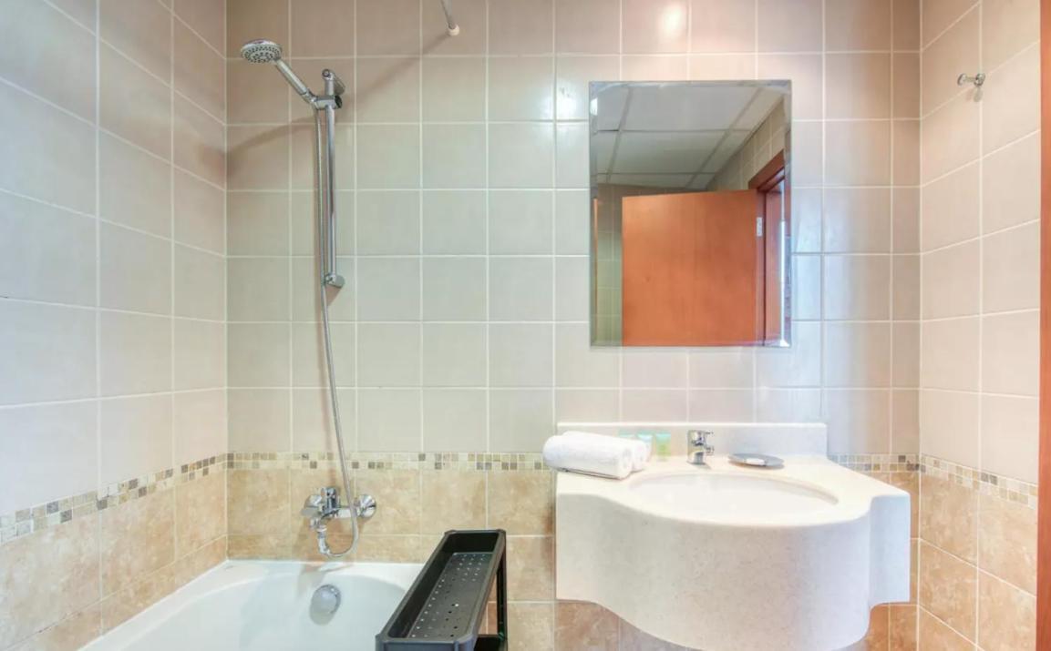 Breezy 1 Bedroom With Luxurious Views At Mai Tower, Al Nahda 1 Apartment